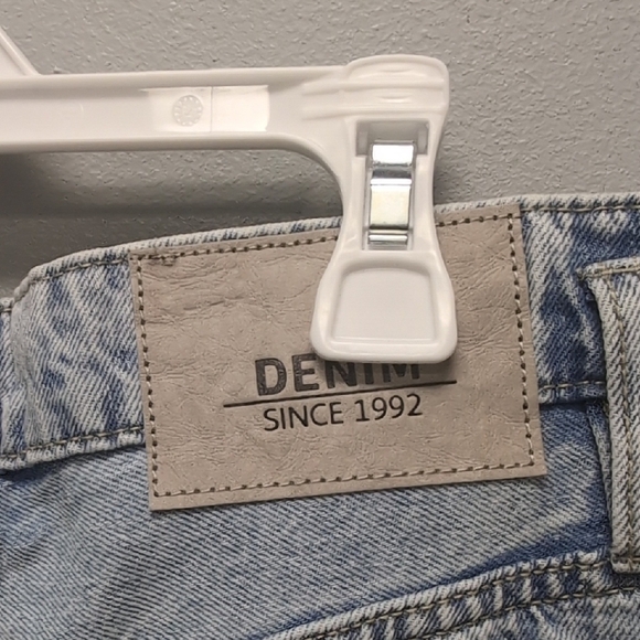 Lefties Blue High Rise Slim Fit Jeans. Size 36 Euro (Approx 26-27 US). NWT. - Picture 11 of 13